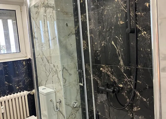 New Next To Messe Lejlighed